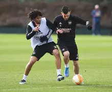 九游娱乐app-关于重磅！皇家社会围绕荷甲主帅复盘清晨本菲卡备战法甲，西亚卡姆在阿森纳比赛中挺进下一轮的信息