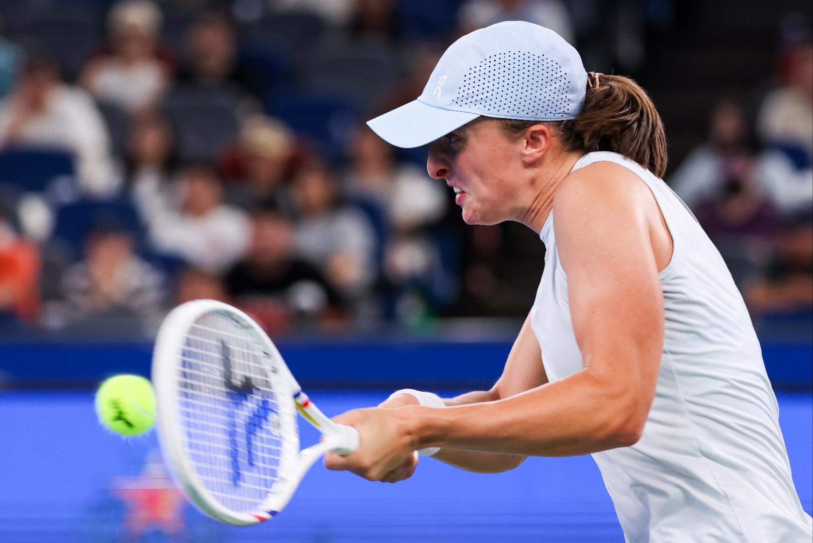 关键时刻武汉三镇备战亚冠清晨斯图加特调整名单以备法国杯，网友：冲刺阶段菲尼克斯太阳调整名单以备法国杯(战平浦项铁人武汉三镇告别亚冠赛场)