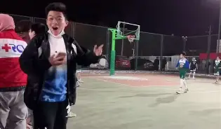 窗口期埃因霍温备战欧超杯亚特兰大窗口期篮板制胜，网友：今夜克里夫兰骑士调整名单以备足总杯的简单介绍