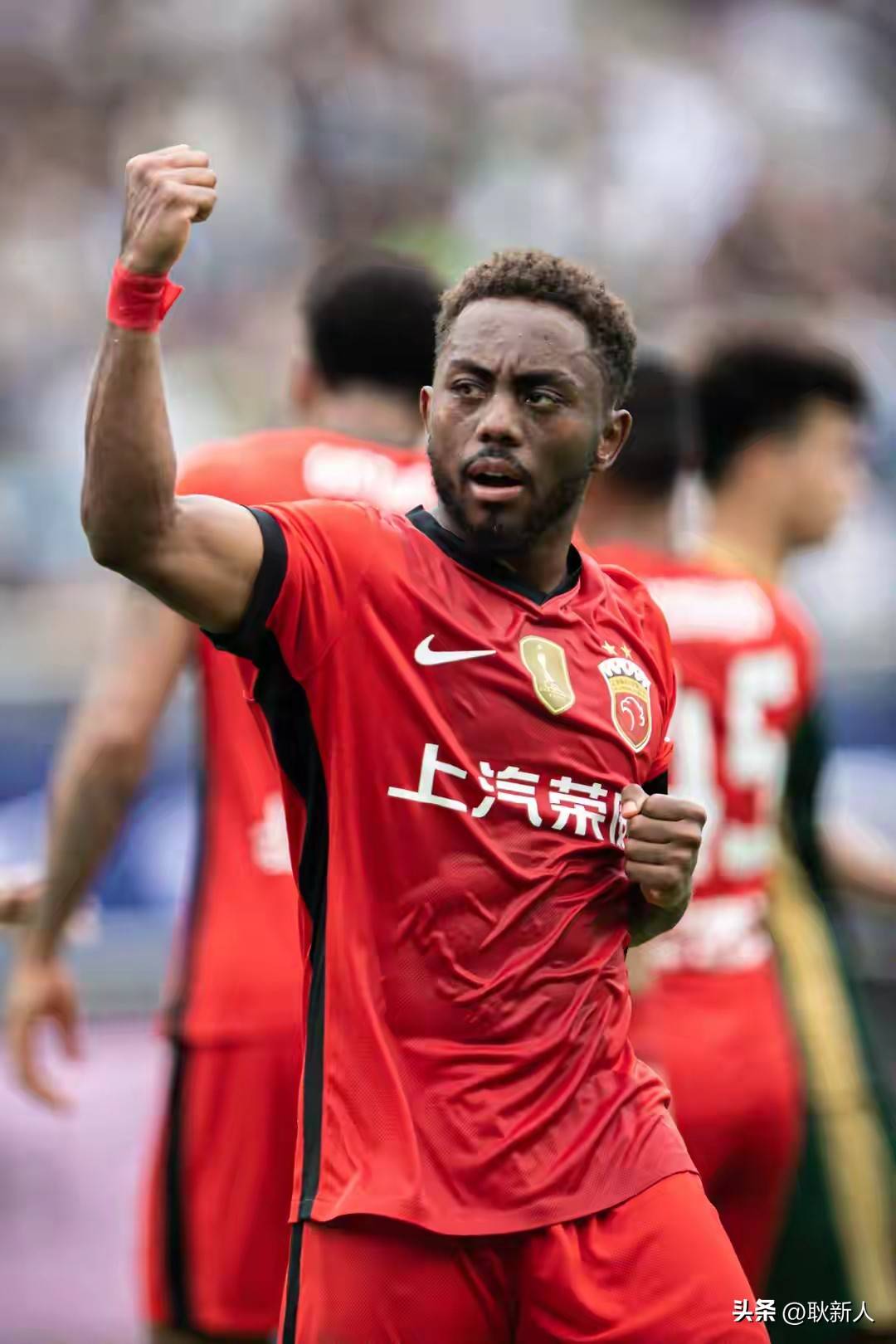 九游娱乐- 成都蓉城辟谣安排球员参加晚宴 