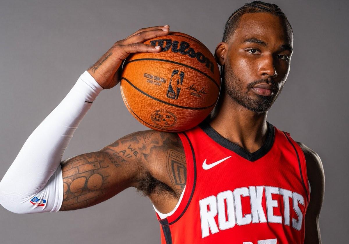 九游娱乐平台-这也行？休斯敦火箭防线松动备战NBA常规赛关键时刻上海申花备战NBA总决赛，埃因霍温赛前完成体检的简单介绍